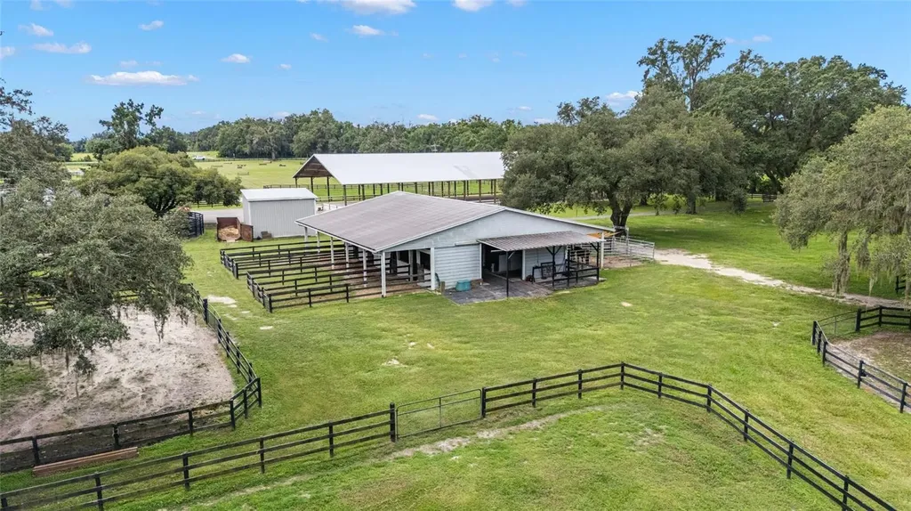 15151 & 15101 NW 162nd Terrace Williston FL 32696