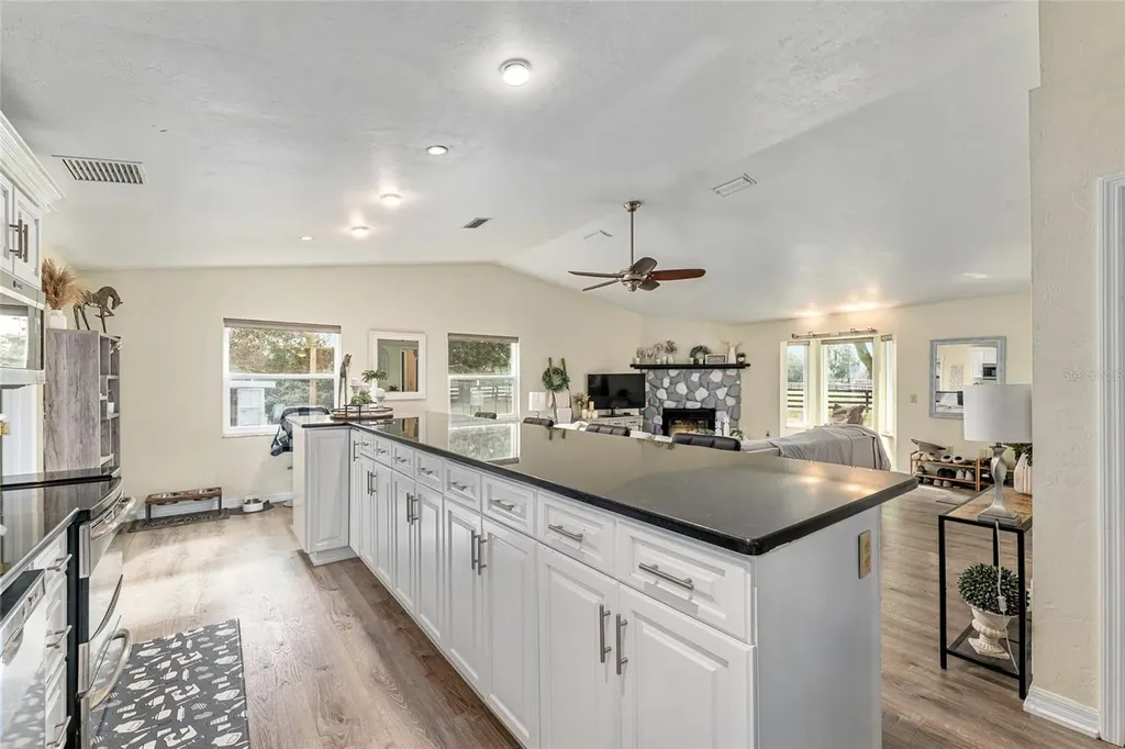 15151 & 15101 NW 162nd Terrace Williston FL 32696