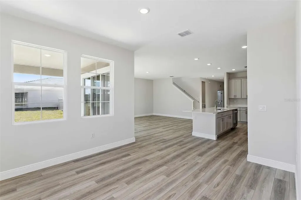 10322 Surrey Rose Drive San Antonio FL 33576