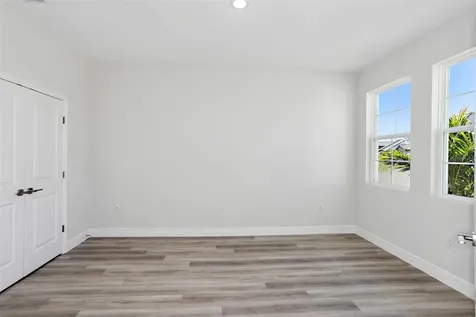 10322 Surrey Rose Drive San Antonio FL 33576