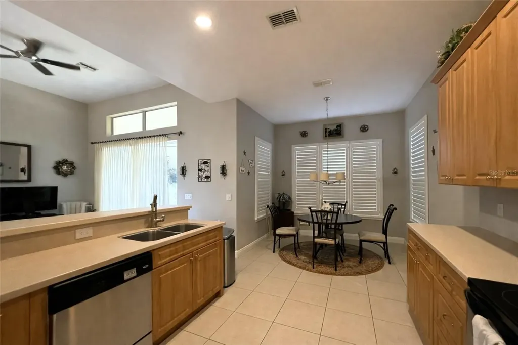 10127 Tria Drive Weeki Wachee FL 34613