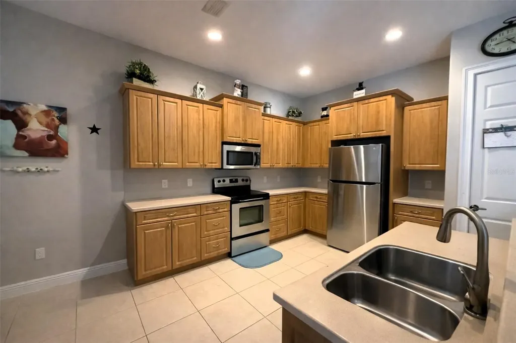 10127 Tria Drive Weeki Wachee FL 34613