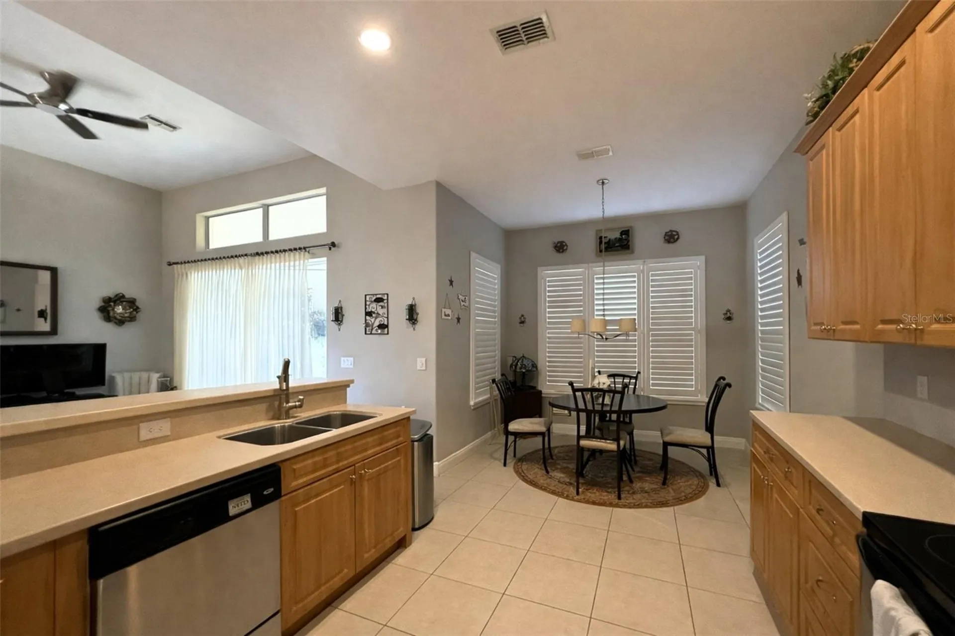 10127 Tria Drive Weeki Wachee FL 34613