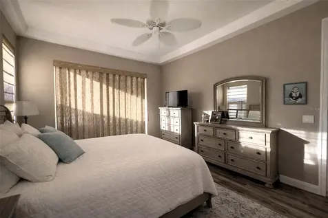 10127 Tria Drive Weeki Wachee FL 34613