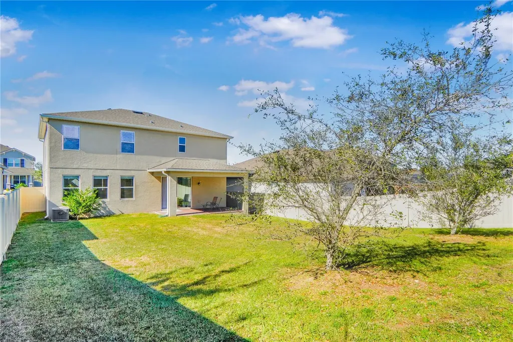 2045 Suwannee Banks Street Clermont FL 34711