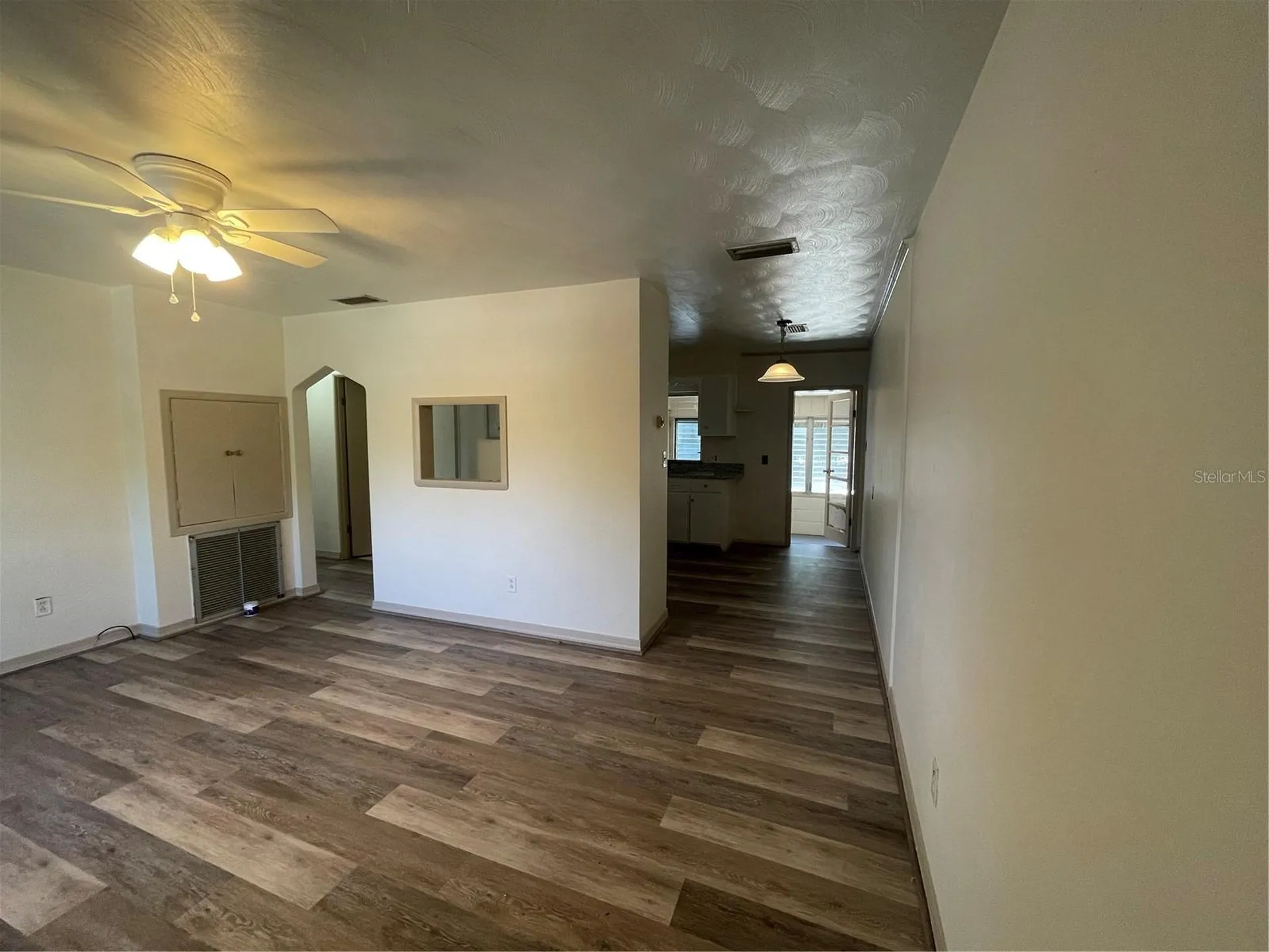 143 E South Street Deland FL 32724