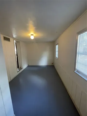 143 E South Street Deland FL 32724