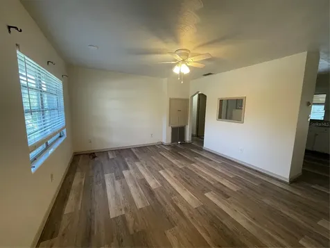 143 E South Street Deland FL 32724
