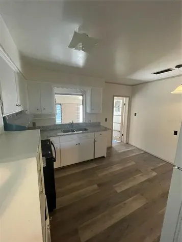 143 E South Street Deland FL 32724