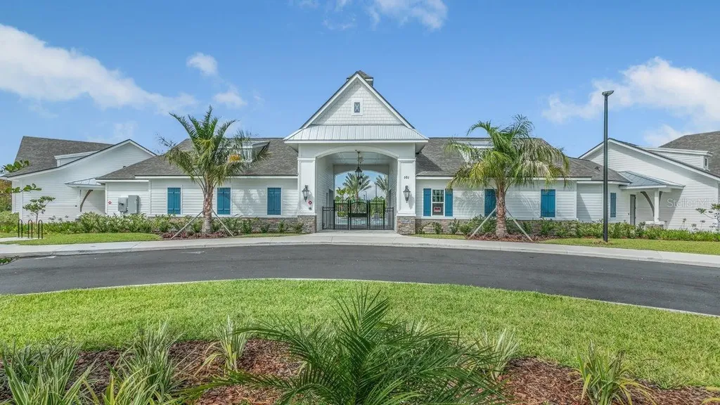 2 Oakleaf Court Palm Coast FL 32137