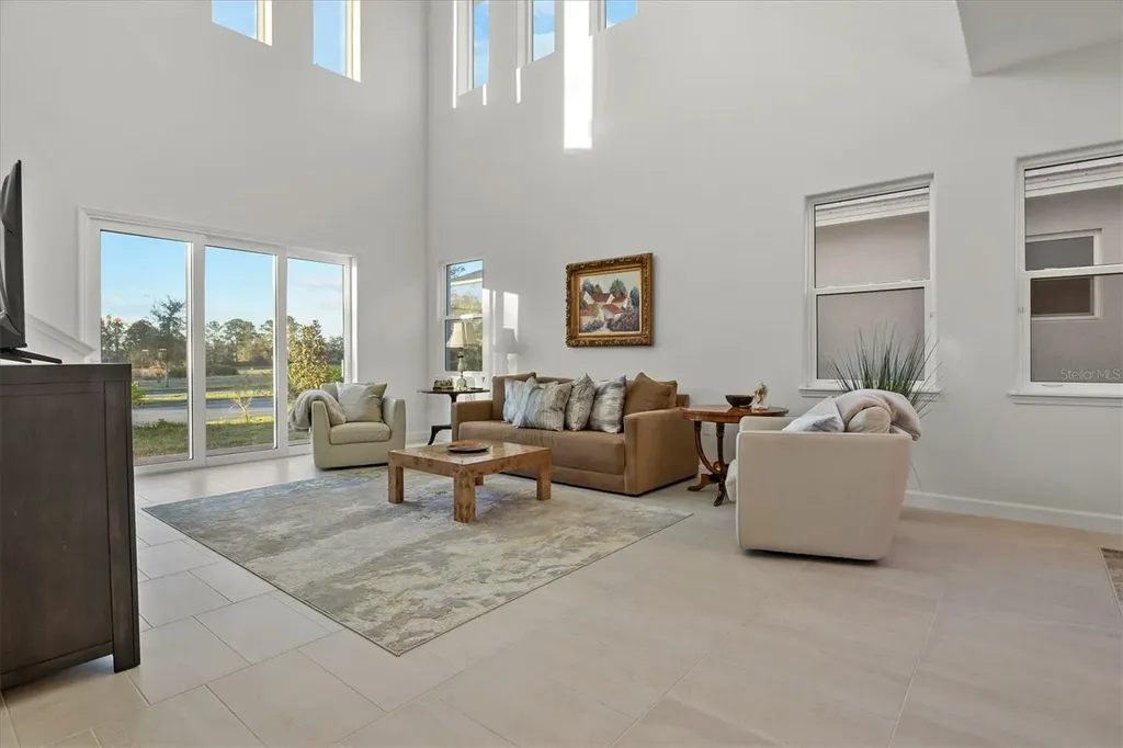 168 Hampton Loop Davenport FL 33837