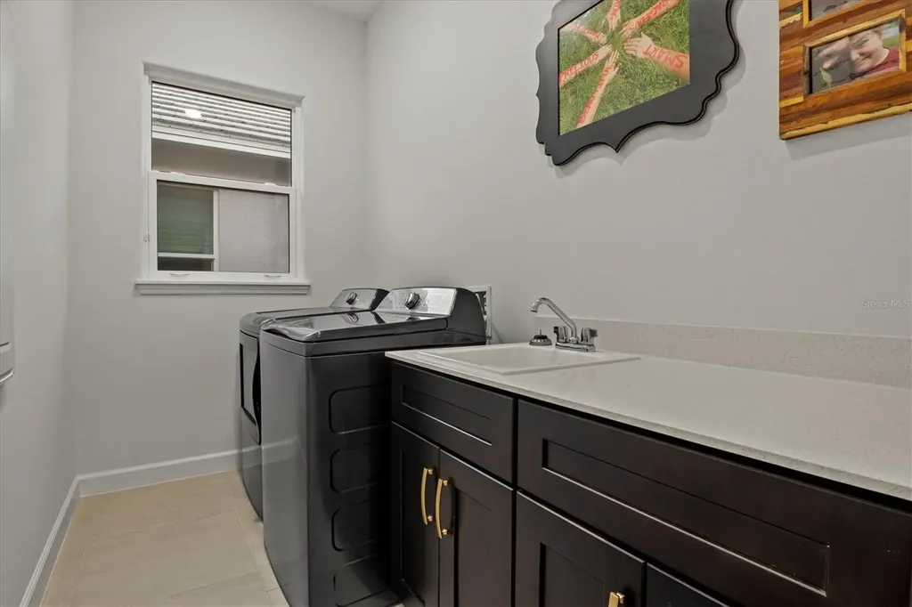 168 Hampton Loop Davenport FL 33837