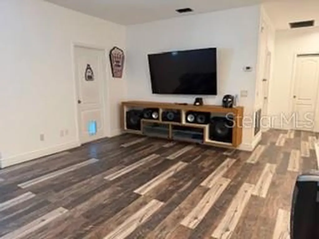 2522 Egret Loop Kissimmee FL 34743