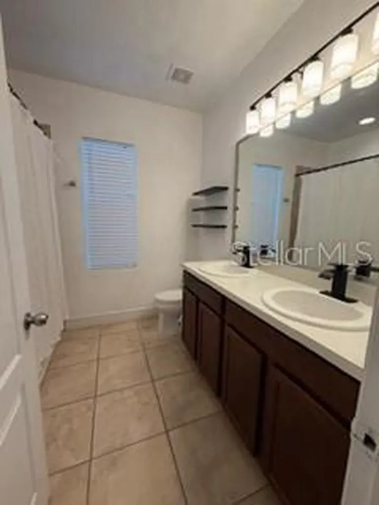 2522 Egret Loop Kissimmee FL 34743