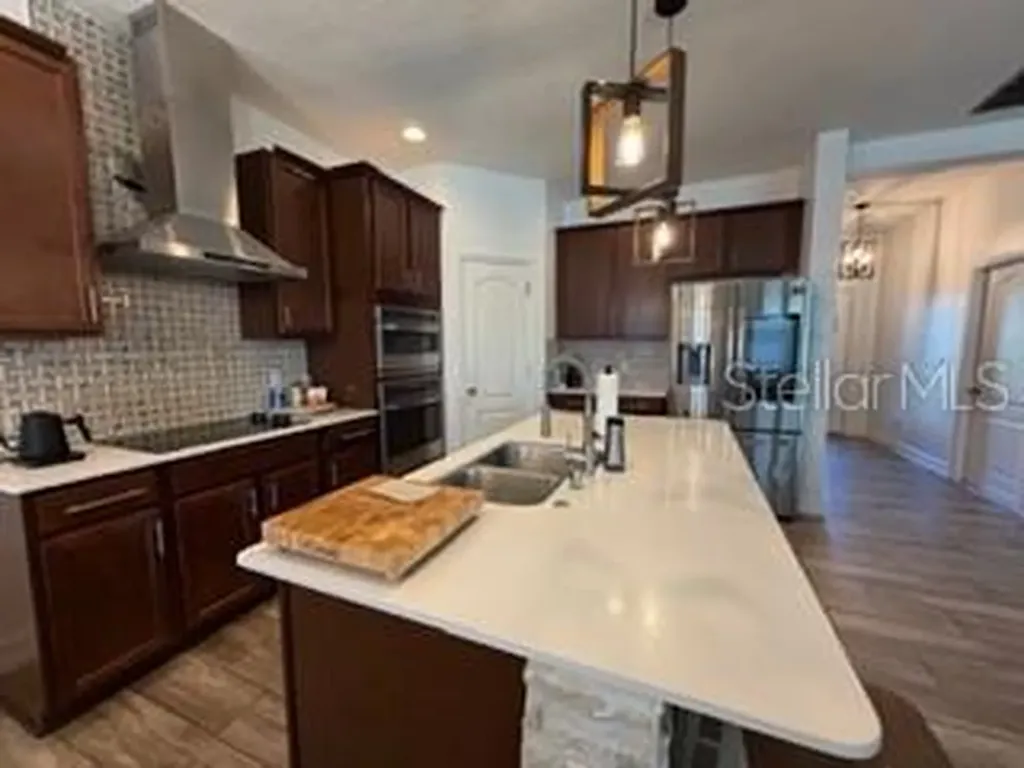 2522 Egret Loop Kissimmee FL 34743