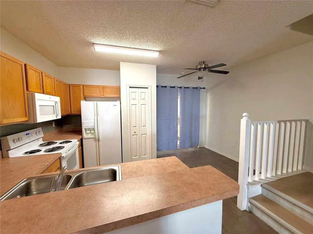 6339 Osprey Lake Circle Riverview FL 33578