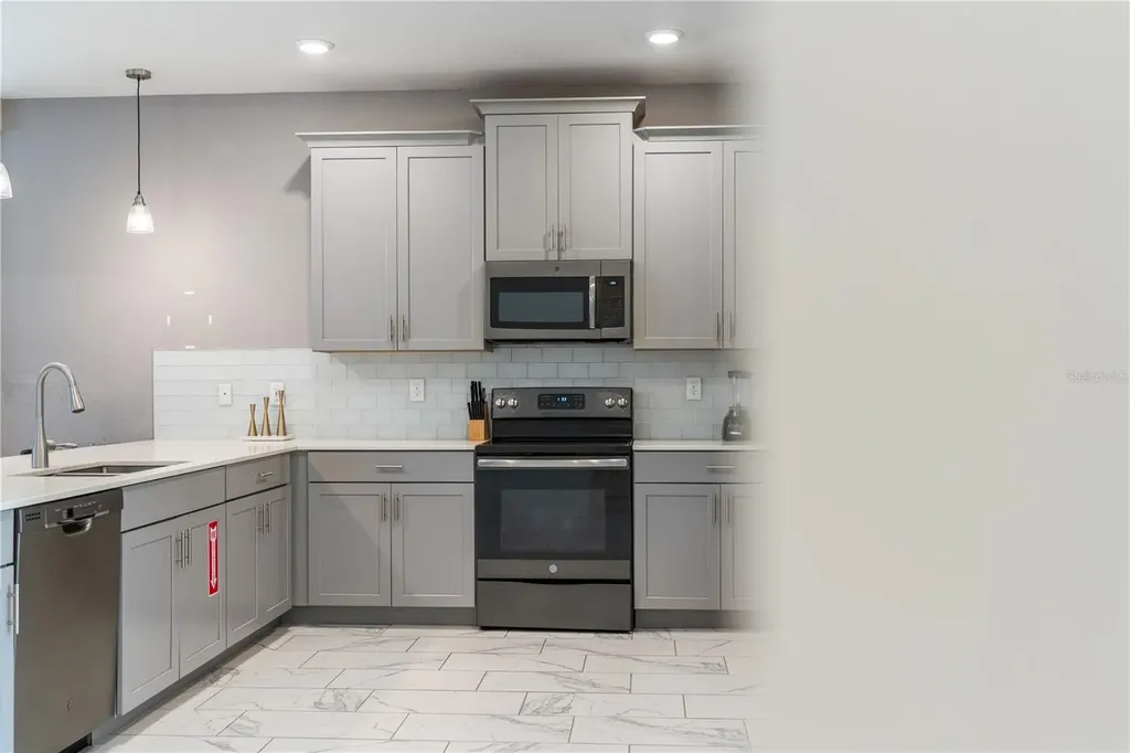 8825 Cruden Bay Court Davenport FL 33896