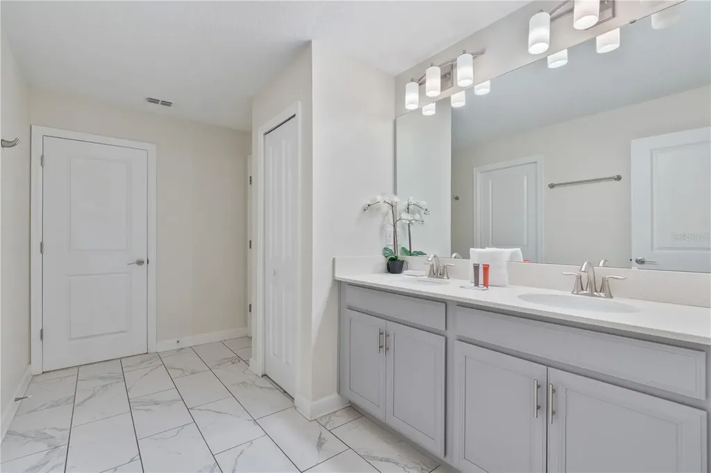 8825 Cruden Bay Court Davenport FL 33896