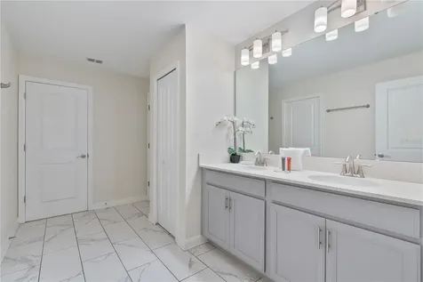 8825 Cruden Bay Court Davenport FL 33896