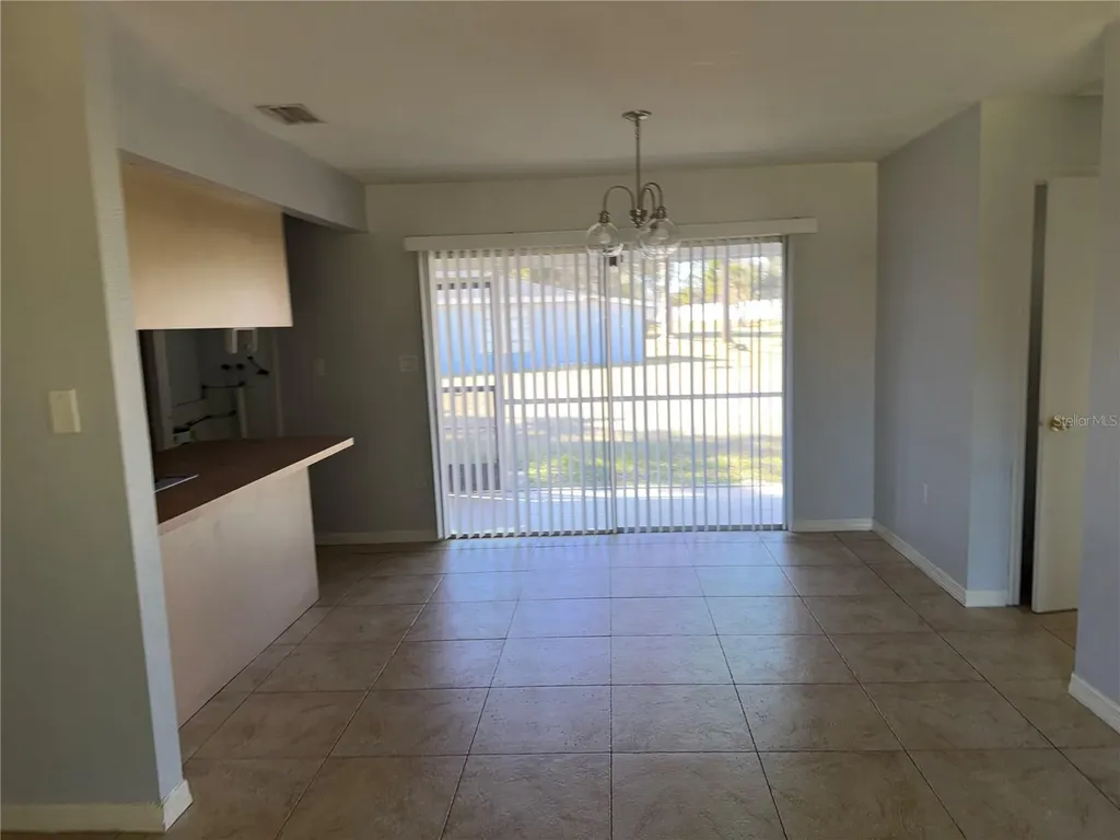 327 E Dundee Drive Poinciana FL 34759