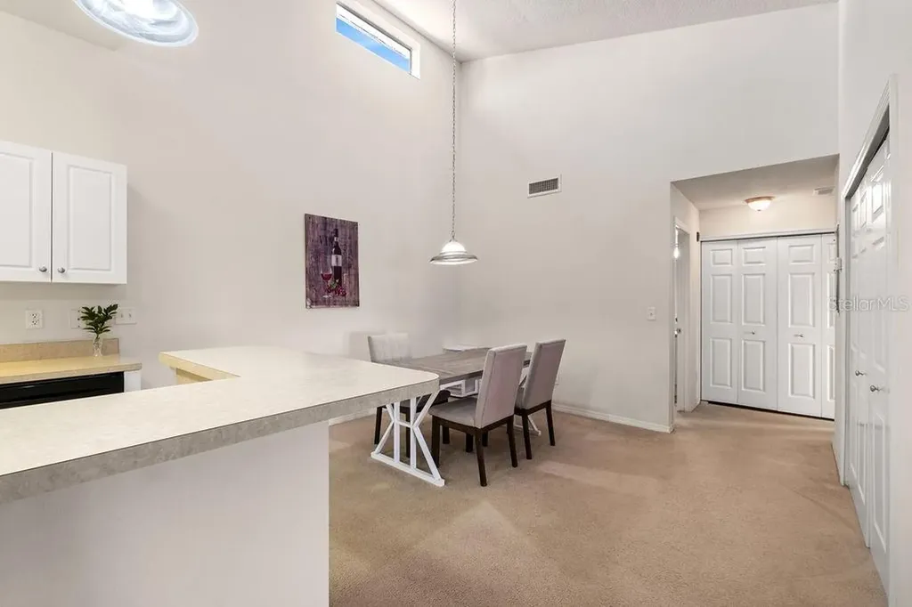 185 Pearl Lake Causeway Altamonte Springs FL 32714