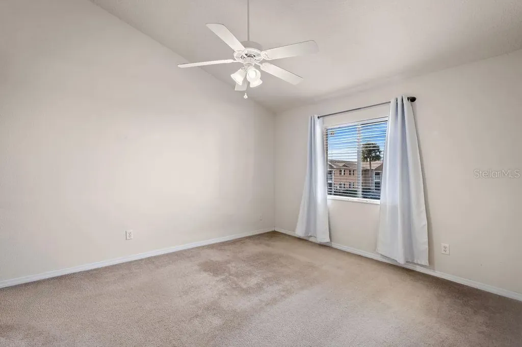 185 Pearl Lake Causeway Altamonte Springs FL 32714