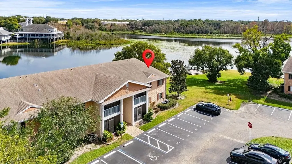 185 Pearl Lake Causeway Altamonte Springs FL 32714