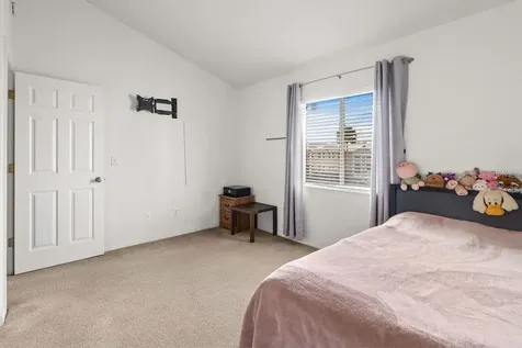185 Pearl Lake Causeway Altamonte Springs FL 32714