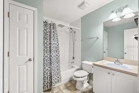 185 Pearl Lake Causeway Altamonte Springs FL 32714