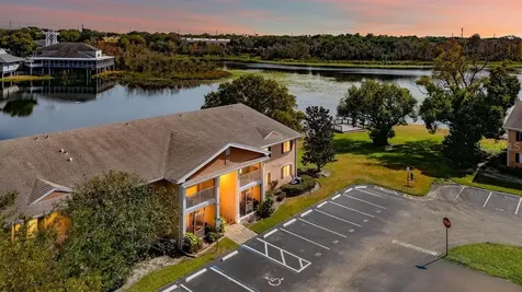 185 Pearl Lake Causeway Altamonte Springs FL 32714