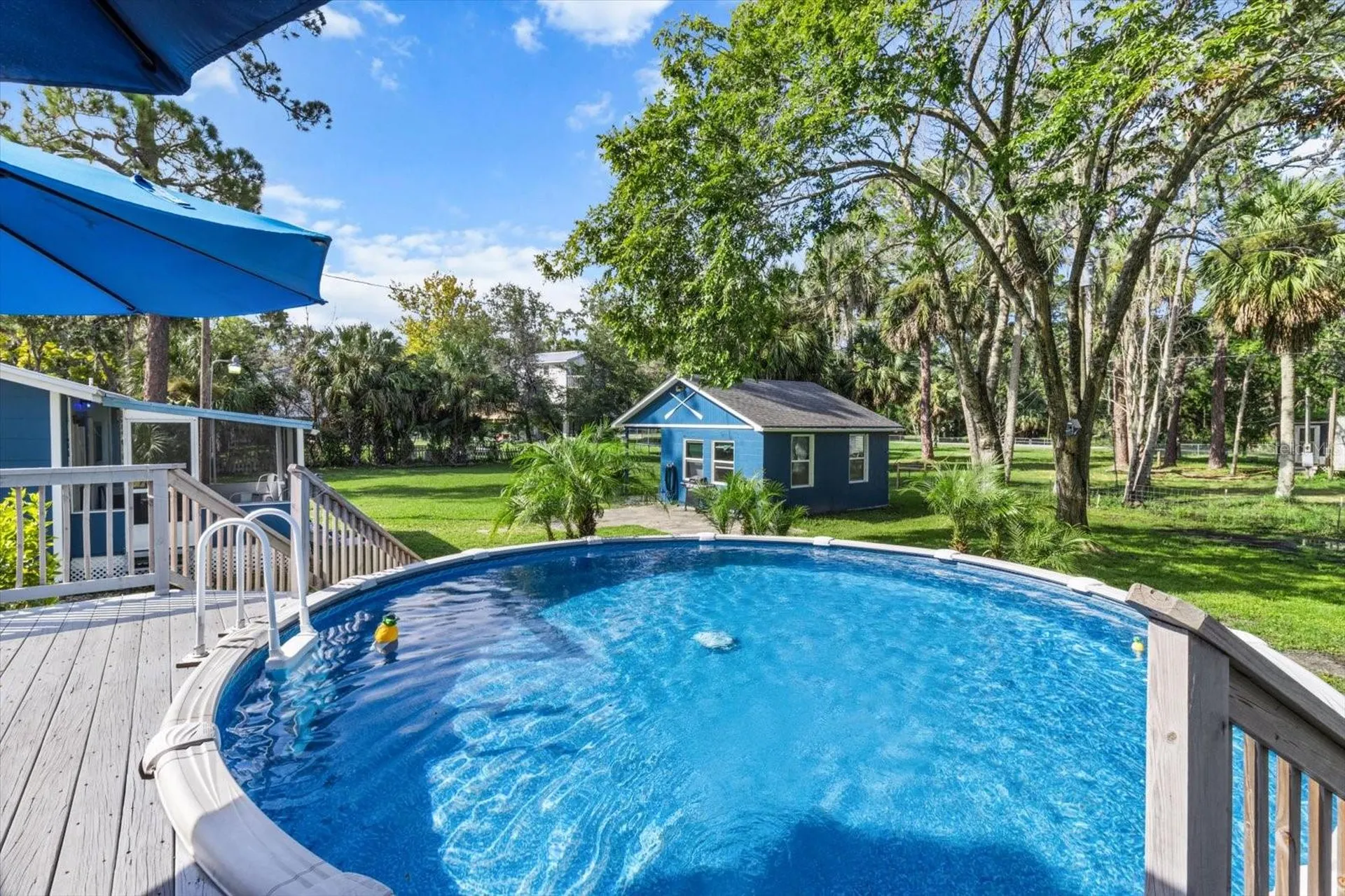 7 65th Street Yankeetown FL 34498