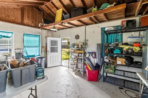 7 65th Street Yankeetown FL 34498