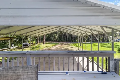 7 65th Street Yankeetown FL 34498