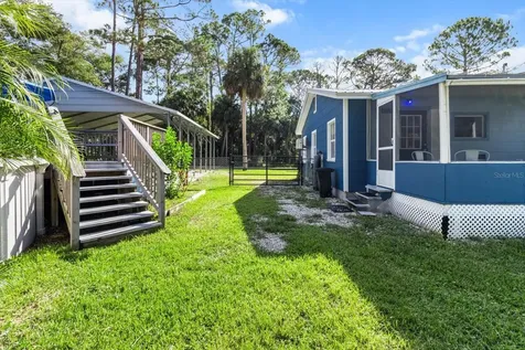 7 65th Street Yankeetown FL 34498