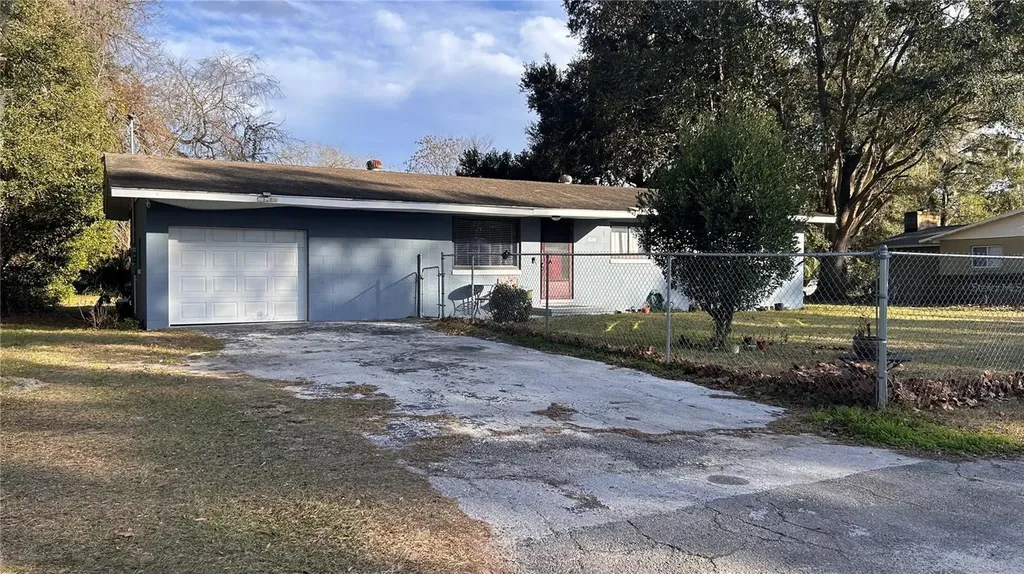 2705 NE 1st Avenue Ocala FL 34470
