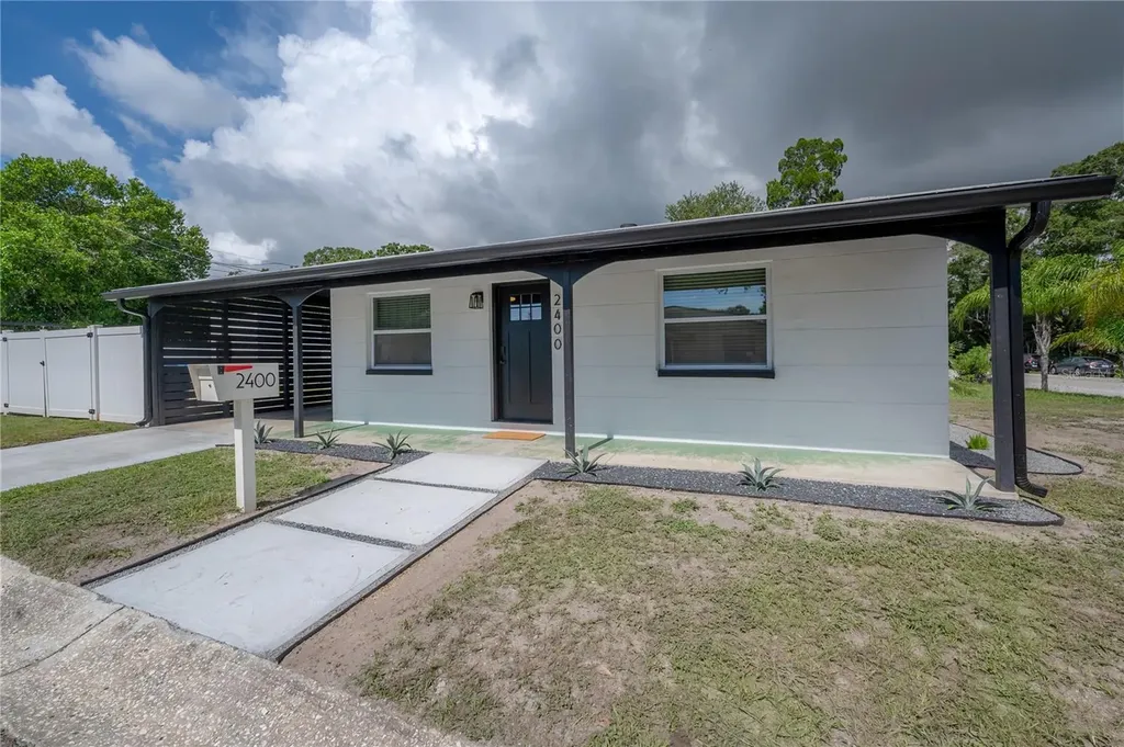 2400 34th Avenue N St Petersburg FL 33713