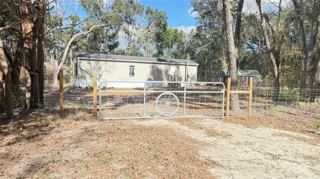 12992 SE 106th Court Belleview FL 34420