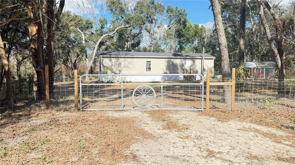 12992 SE 106th Court Belleview FL 34420