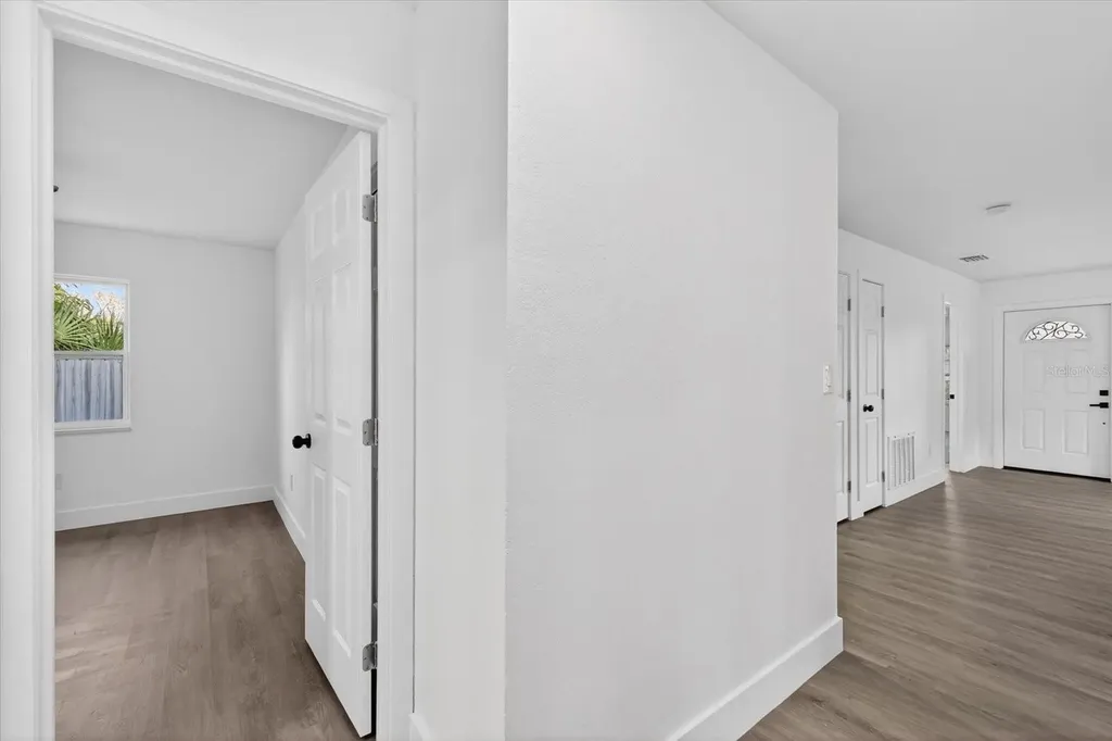 4501 16th Avenue S St Petersburg FL 33711
