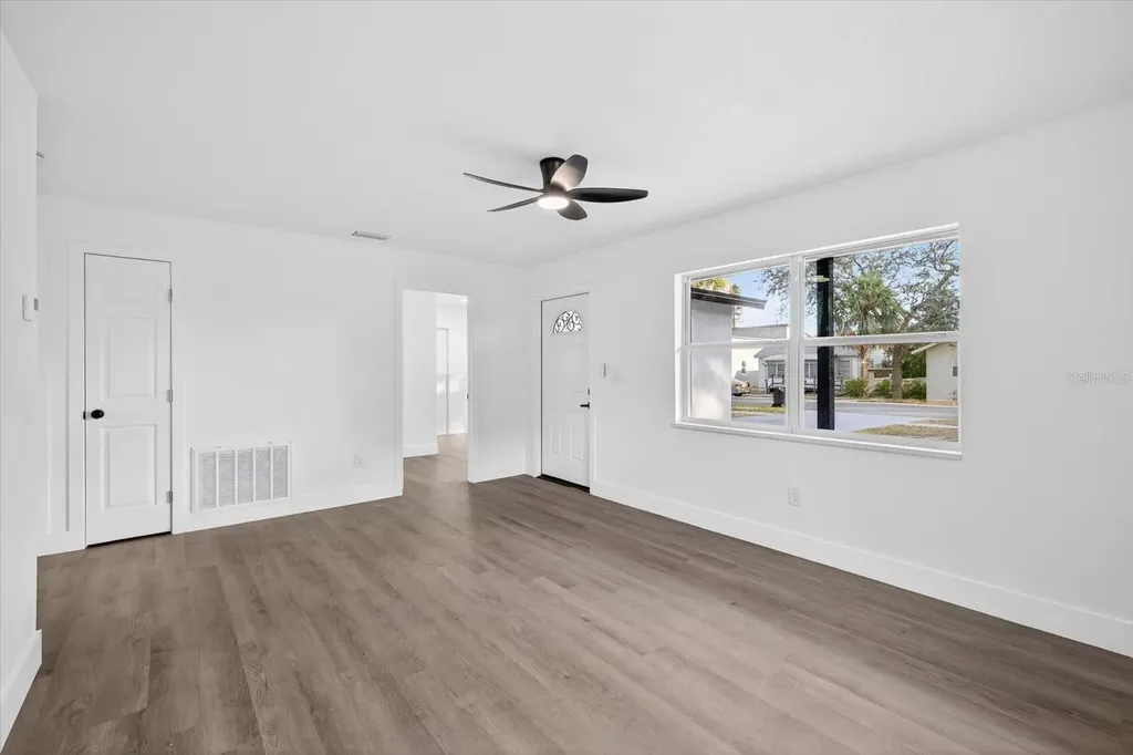 4501 16th Avenue S St Petersburg FL 33711