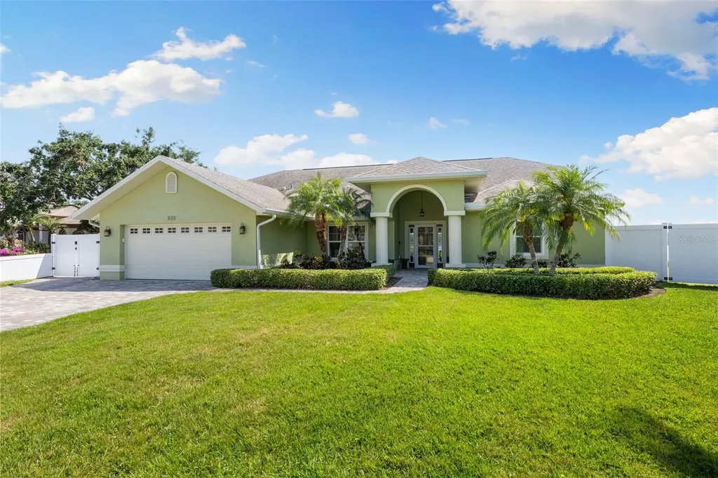 826 Christina Circle Oldsmar FL 34677