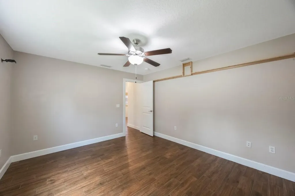 826 Christina Circle Oldsmar FL 34677