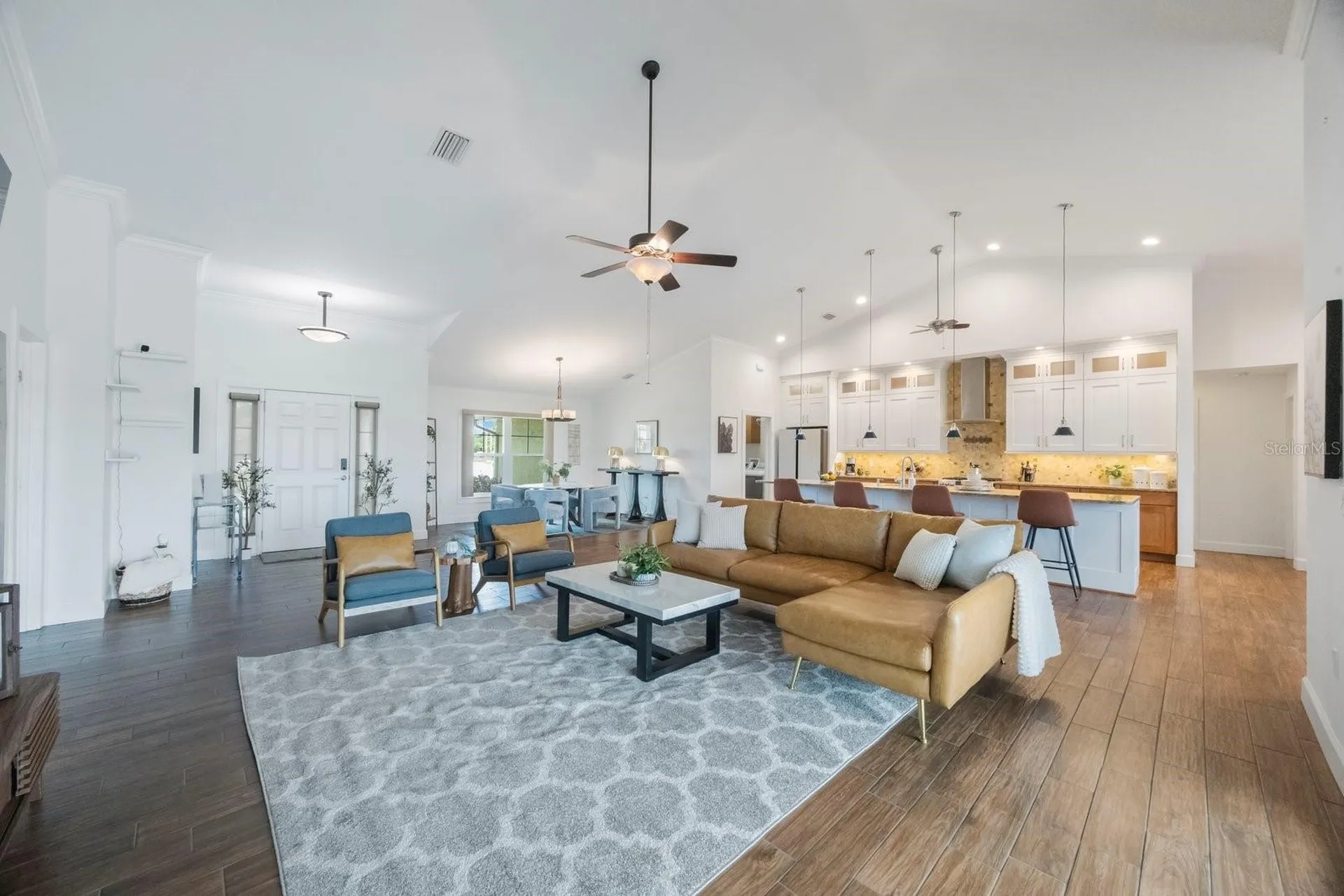 826 Christina Circle Oldsmar FL 34677