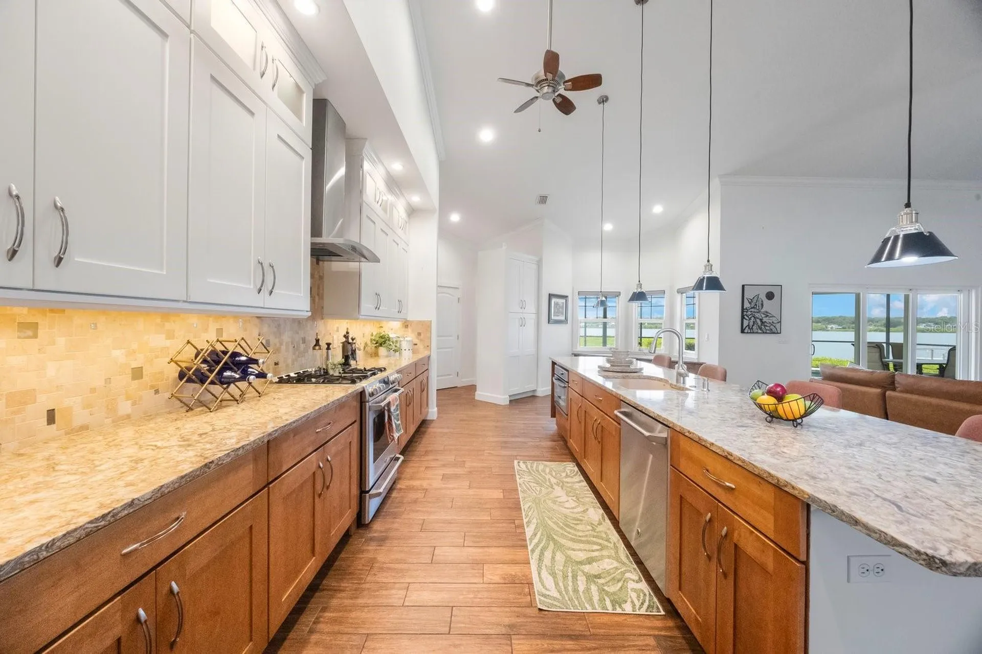 826 Christina Circle Oldsmar FL 34677