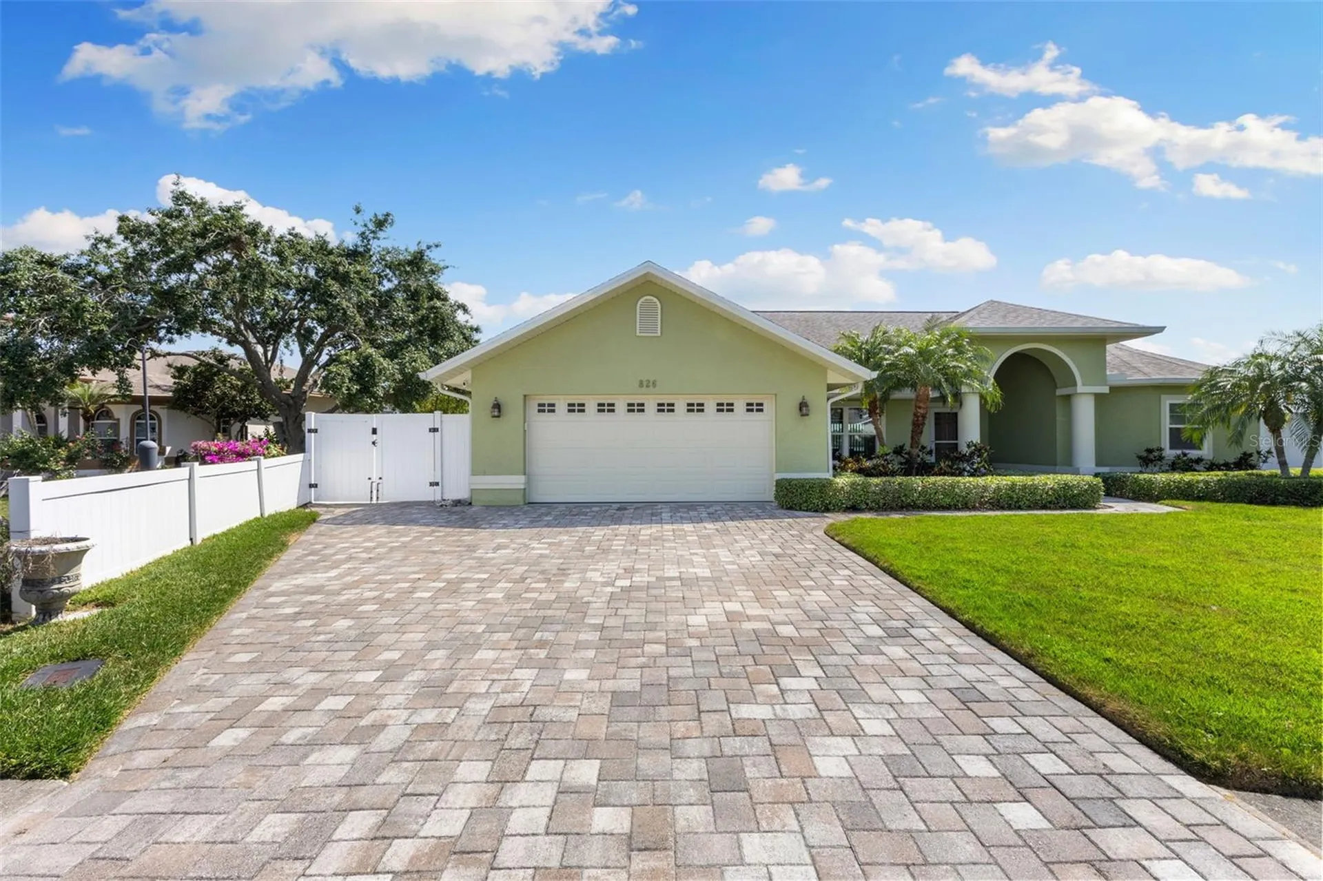 826 Christina Circle Oldsmar FL 34677
