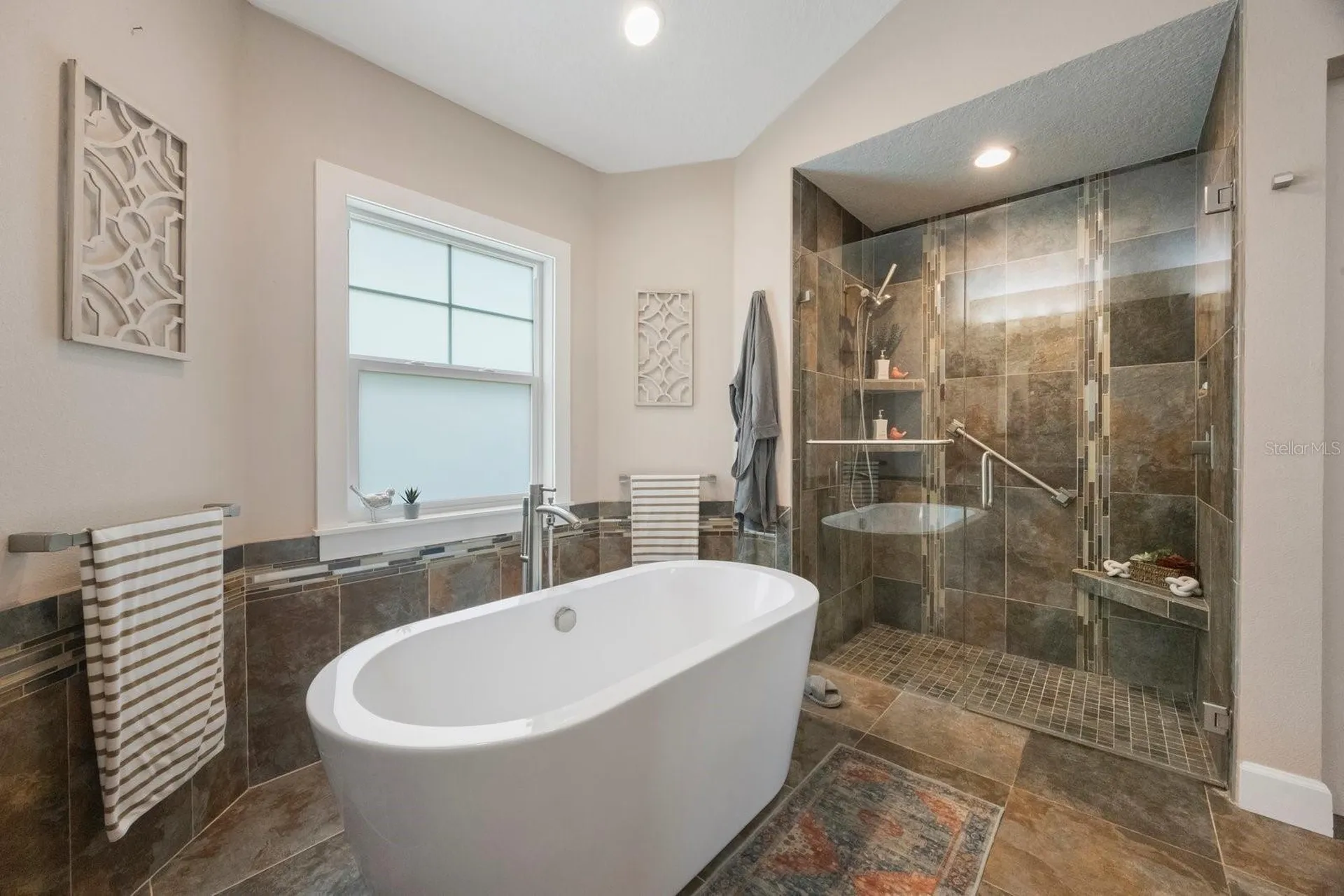 826 Christina Circle Oldsmar FL 34677