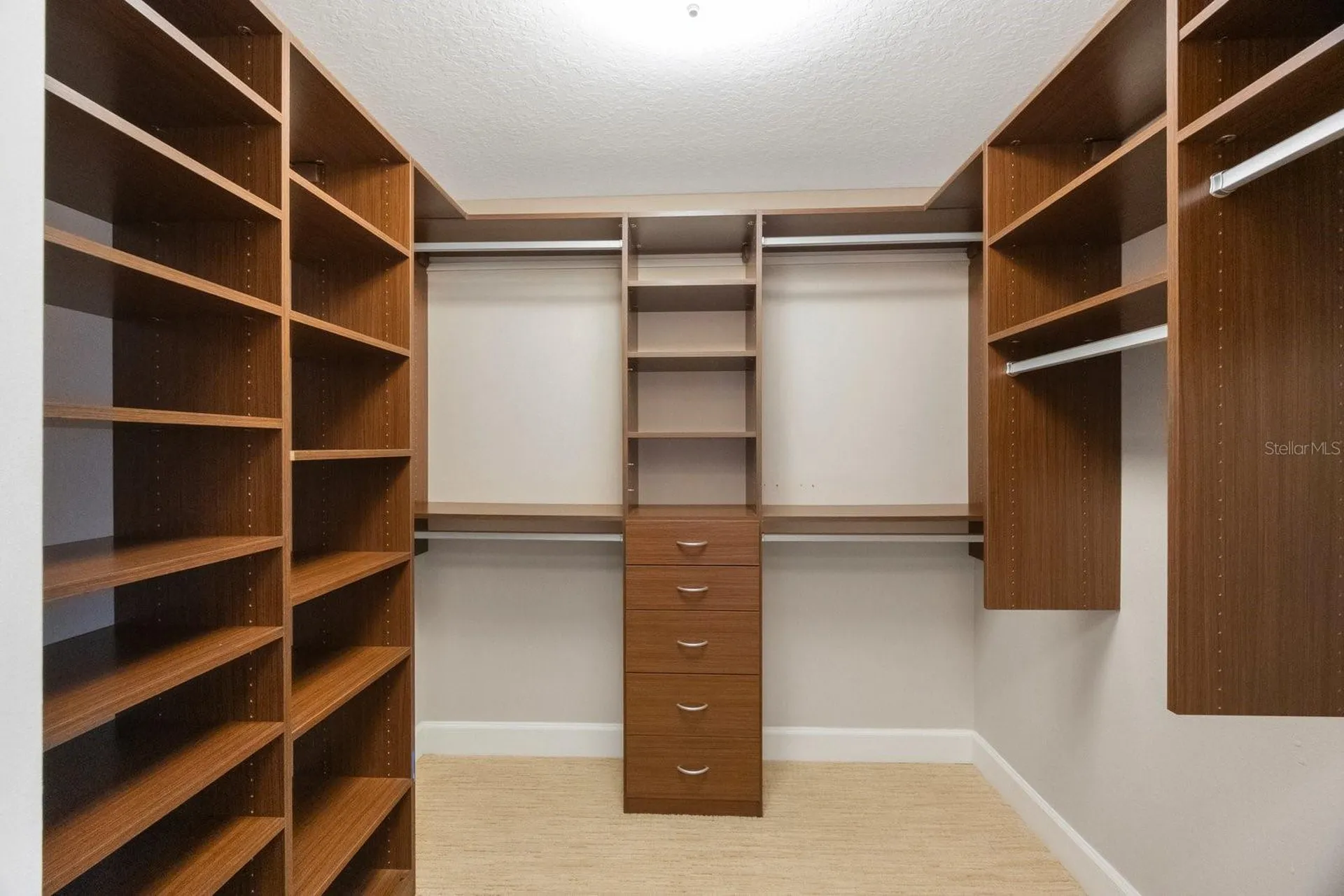 826 Christina Circle Oldsmar FL 34677
