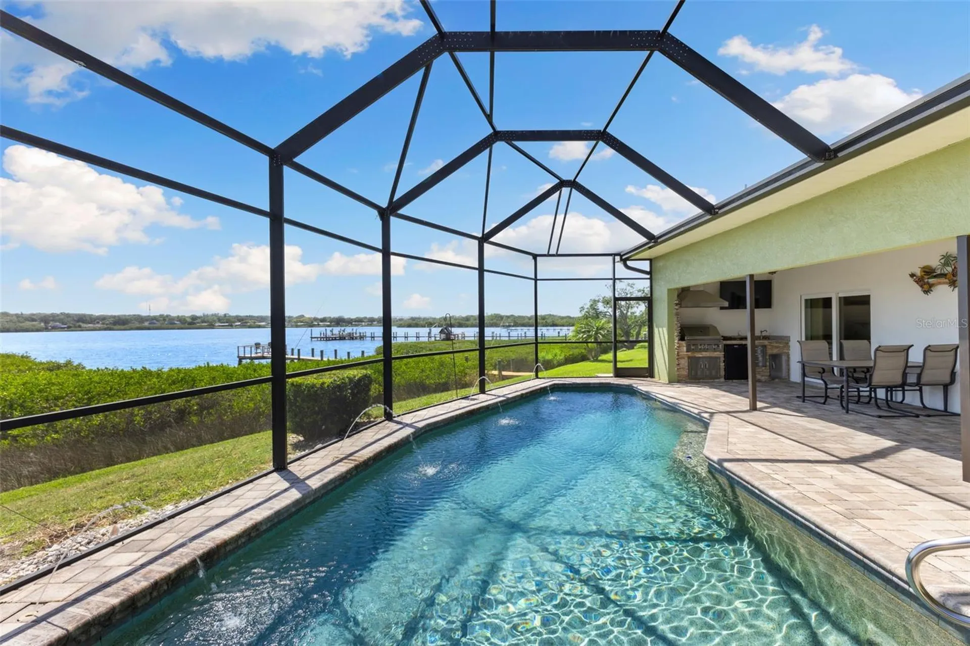 826 Christina Circle Oldsmar FL 34677