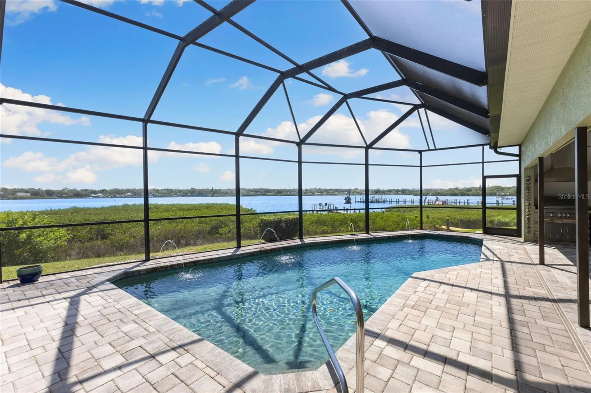 826 Christina Circle Oldsmar FL 34677