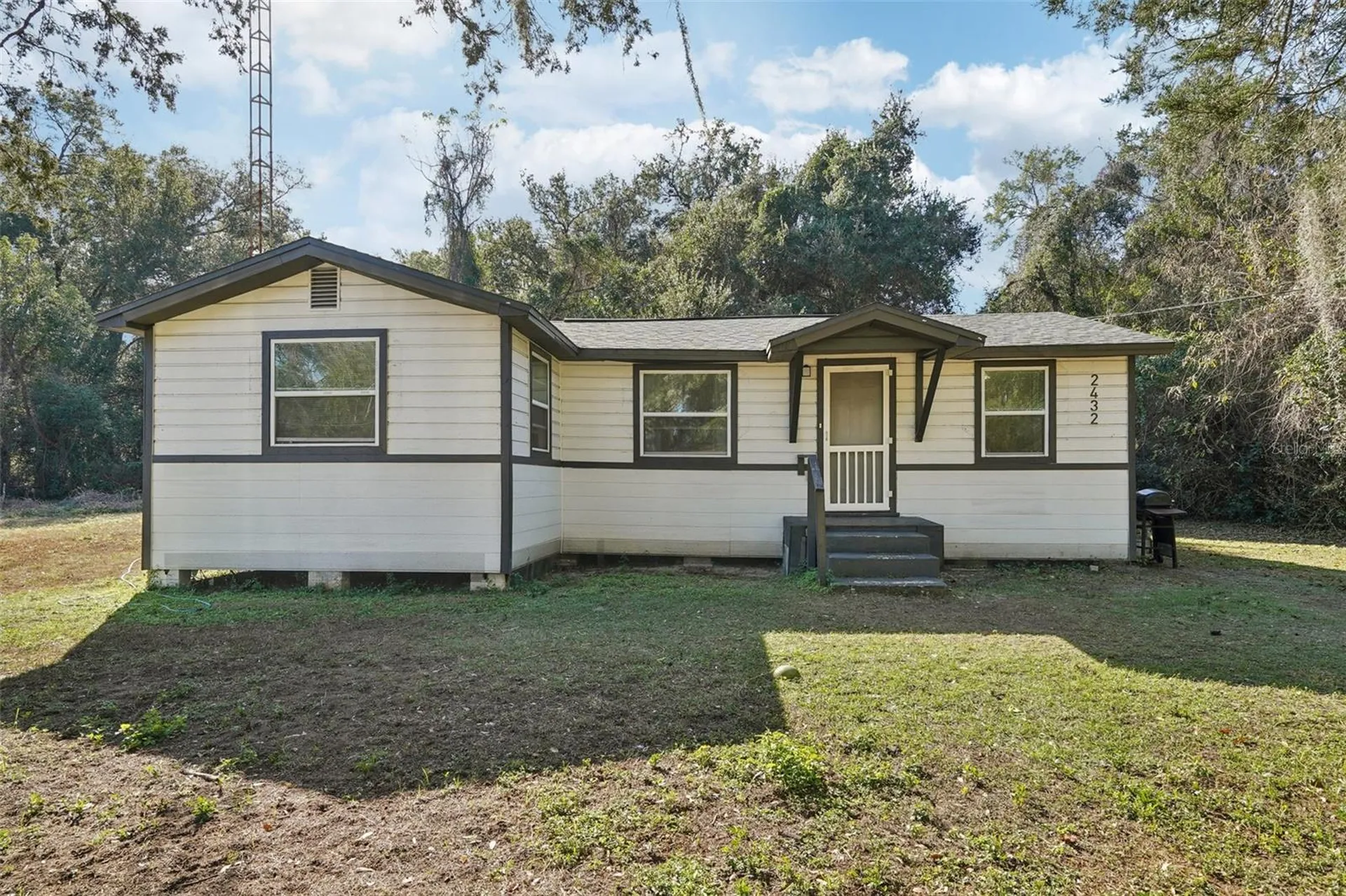2432 NW 2nd Street Ocala FL 34475